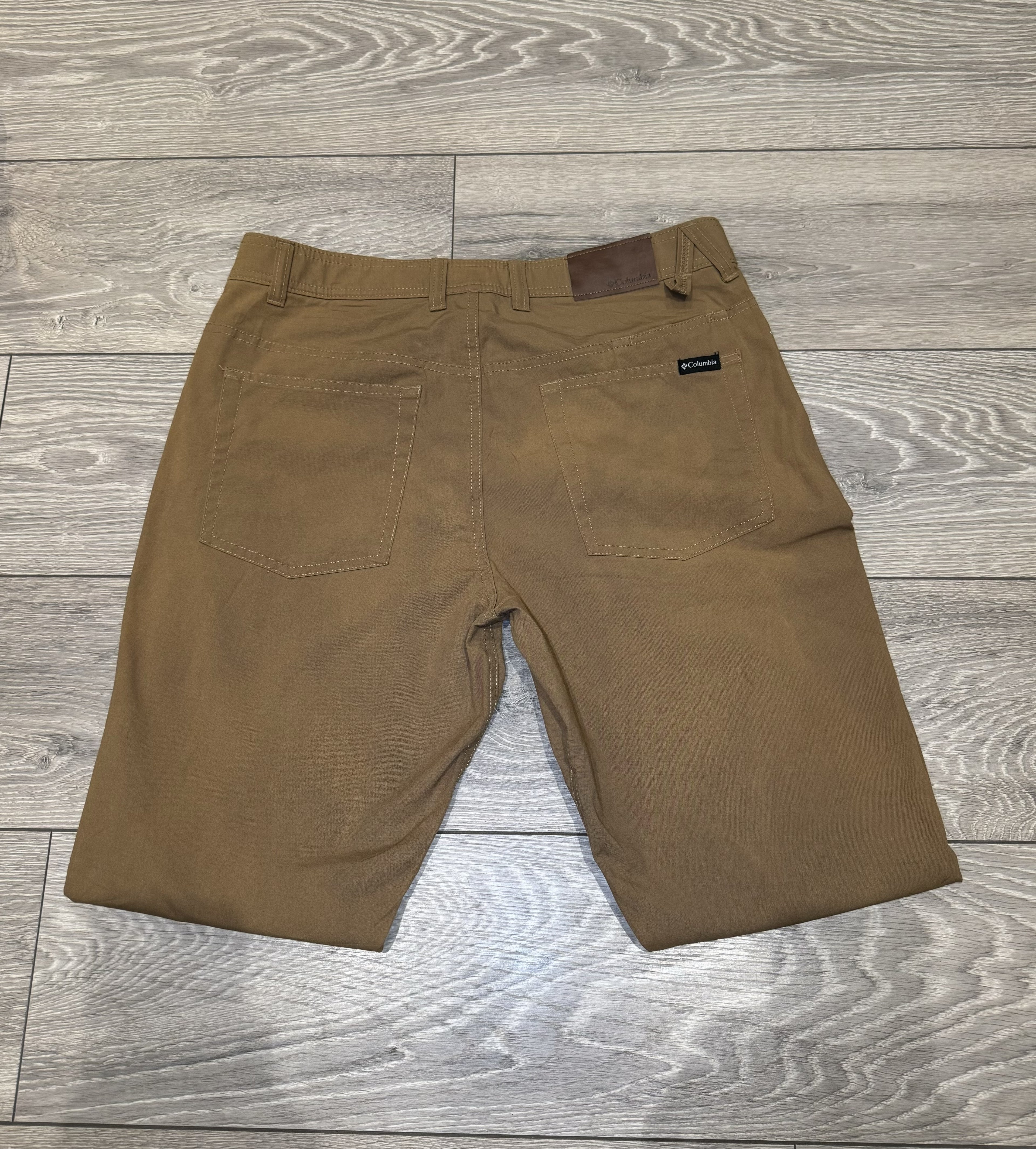 Columbia Straight Leg Trousers – Brown (W32 L32)