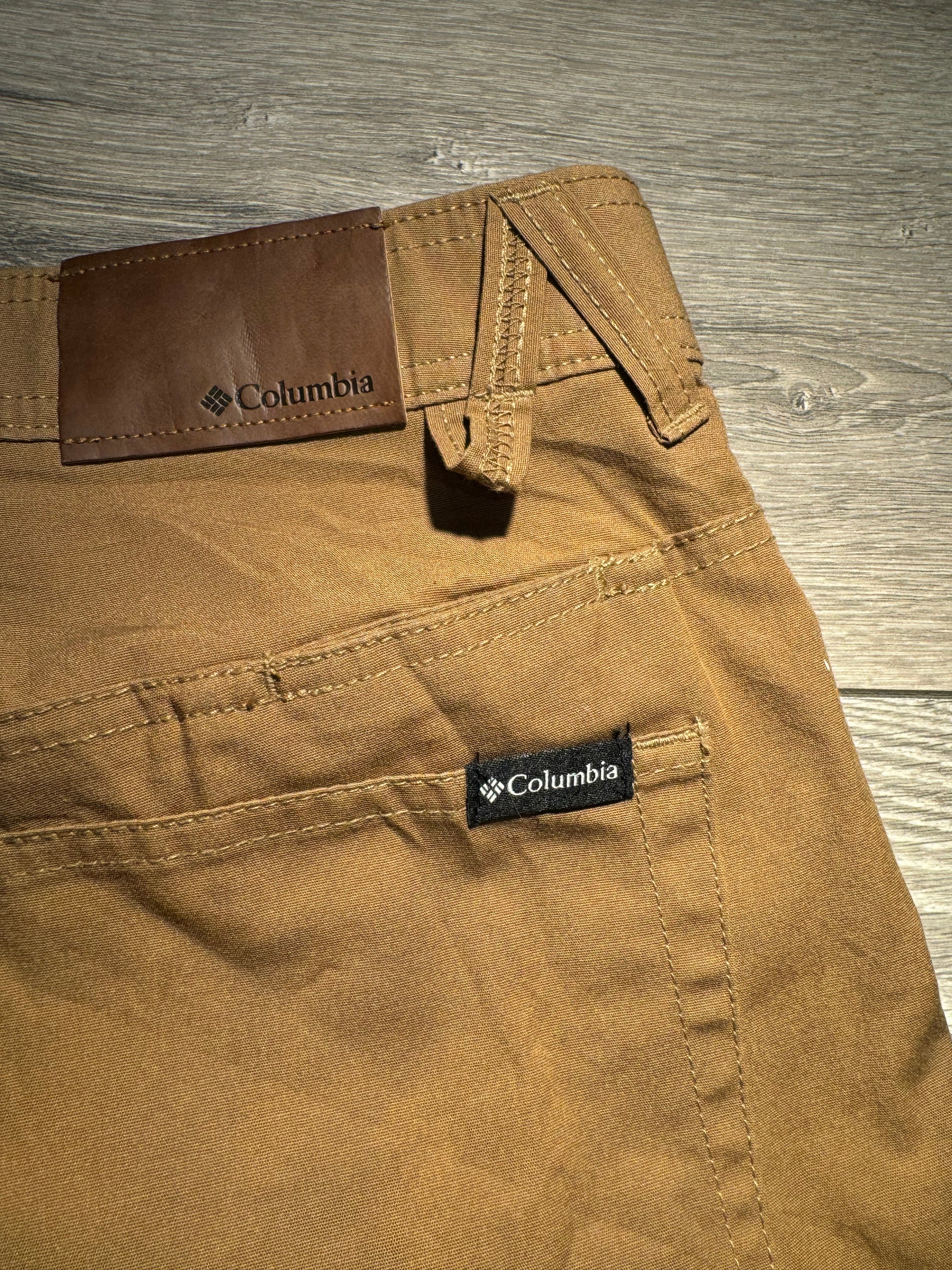 Columbia Straight Leg Trousers – Brown (W32 L32)